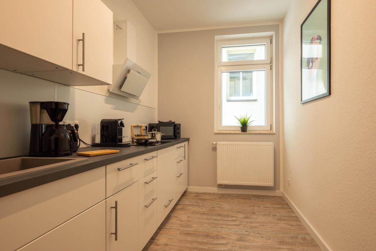 Maremar - Design Apartment - Luxus Boxspringbett - Zentral - Kueche - Arbeitsplatz - Highspeed Wlan Gera Exterior foto